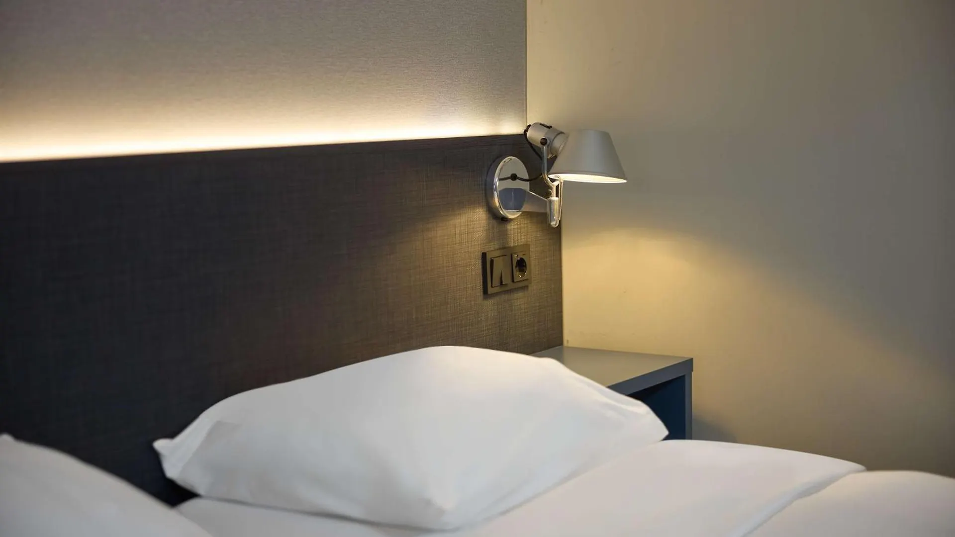Hotel Doubletree By Hilton Rotterdam Centre