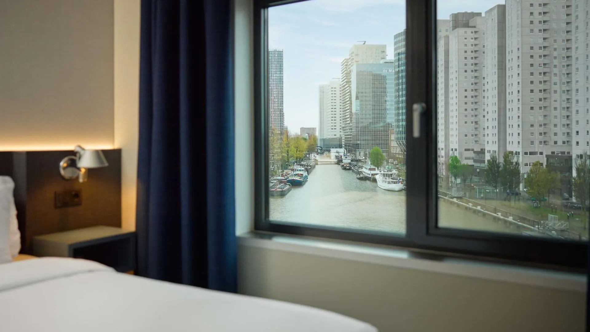 Hotel Doubletree By Hilton Rotterdam Centre